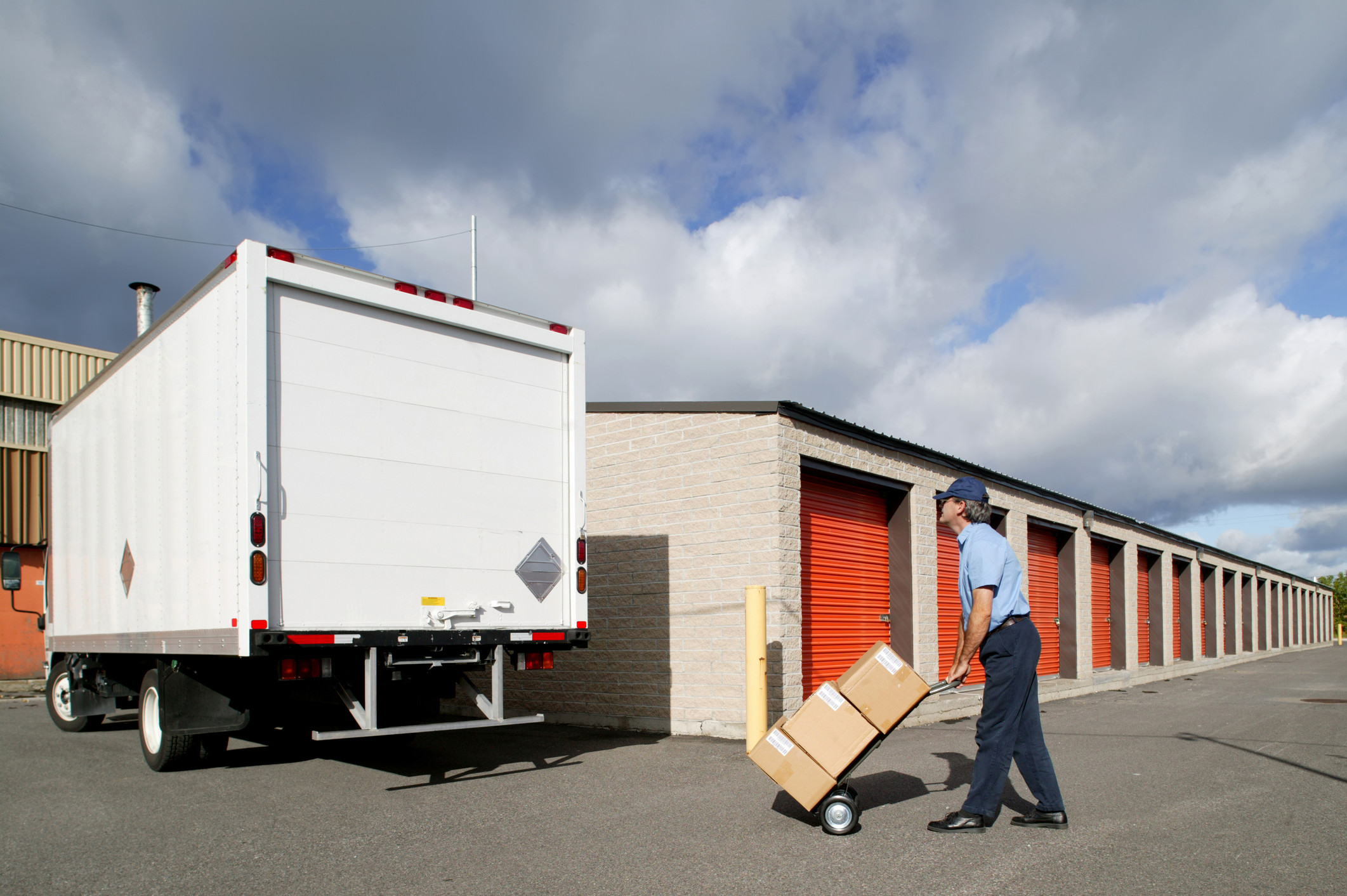 Owner operator cargo van delivery job